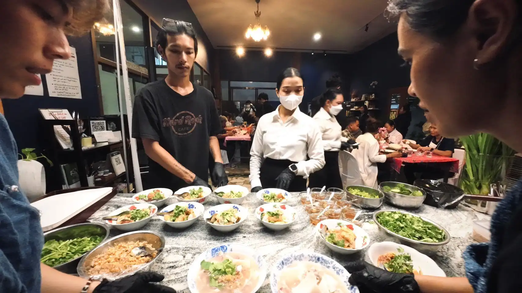 LINE_ALBUM_592023_๒๓๐๙๐๖_2